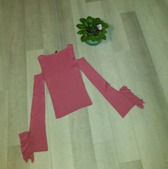 Cold Shoulder Express Sweater - Picture 2 of 4